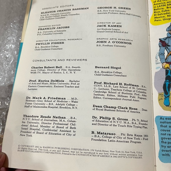 18 vintage "Art Linkletter's Picture Encyclopedia for Boys and Girls" books. - Picture 2 of 5